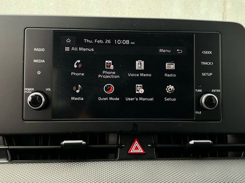 Used 2025 Kia Sportage LX image 27