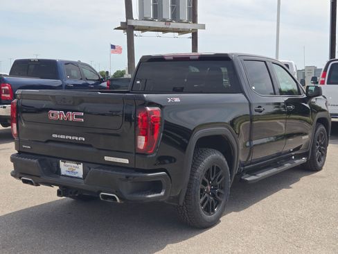 Certified 2022 GMC Sierra 1500 Elevation AWD/4WD image 3