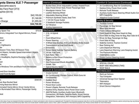 Used 2023 Toyota Sienna XLE FWD image 5