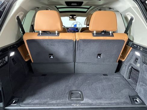 Certified 2024 BMW X7 xDrive40i w/ Premium Package image 19