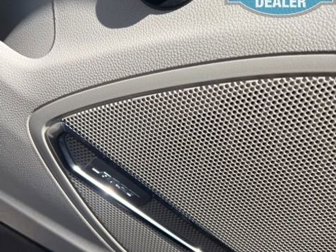 Used 2021 Buick Envision Essence w/ Technology Package I FWD image 8