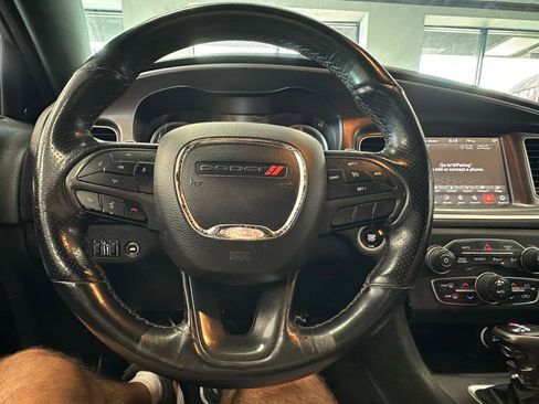 Used 2019 Dodge Charger Scat Pack image 17