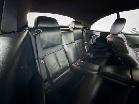 Used 2007 BMW M6 Convertible RWD image 32