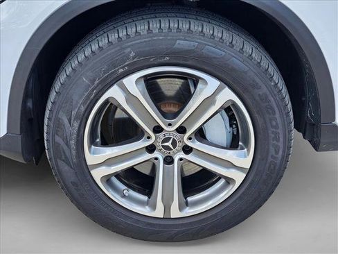 Used 2018 Mercedes-Benz GLC 300 image 22