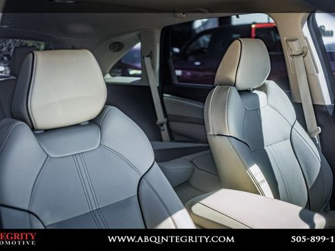 Used 2019 Acura MDX FWD w/ Advance Package image 40