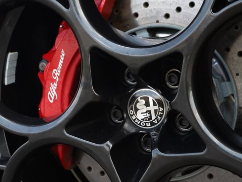 Used 2023 Alfa Romeo Stelvio Quadrifoglio w/ Active Assist Plus Package image 19