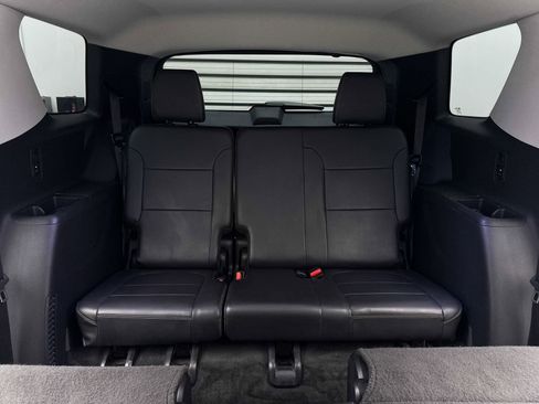 Used 2019 Chevrolet Traverse RS image 11