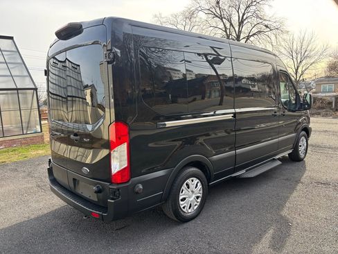 Used 2019 Ford Transit 350 XLT image 8