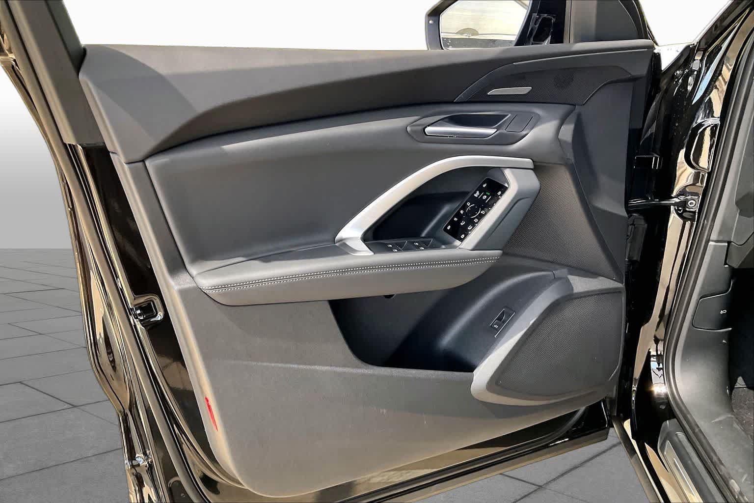 New 2026 Audi Q5 Premium Plus w/ Premium Plus AWD/4WD image 10