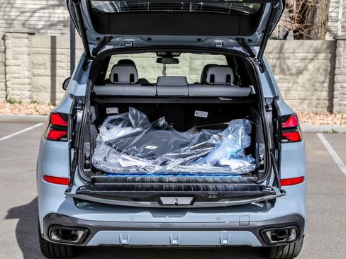 New 2026 BMW X5 xDrive50e w/ M Sport Package image 27