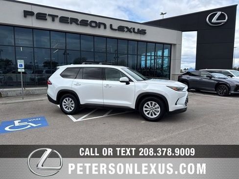 Used 2024 Toyota Grand Highlander XLE image 1