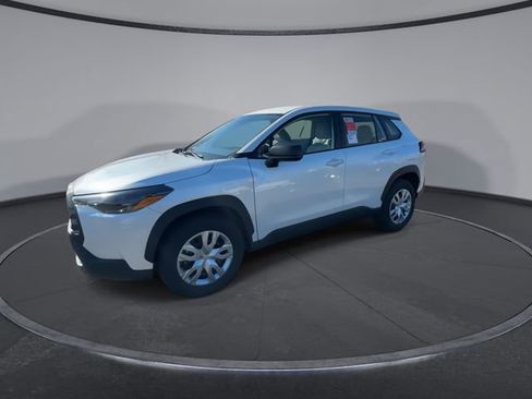 New 2026 Toyota Corolla Cross L image 8