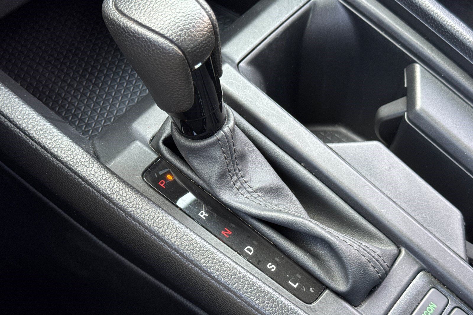 Used 2024 Honda Accord EX image 18