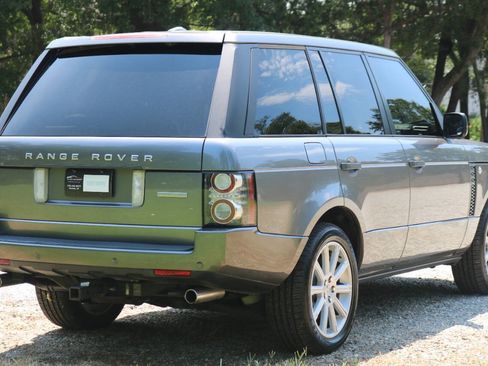 Used 2011 Land Rover Range Rover Supercharged AWD/4WD image 17