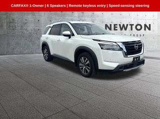 Used 2023 Nissan Pathfinder SL AWD/4WD video 1