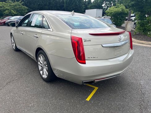 Used 2013 Cadillac XTS Luxury AWD/4WD image 5