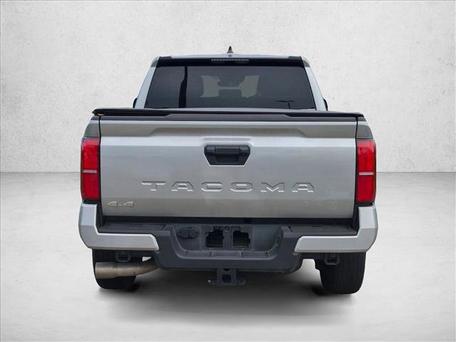 Used 2025 Toyota Tacoma SR5 AWD/4WD image 6