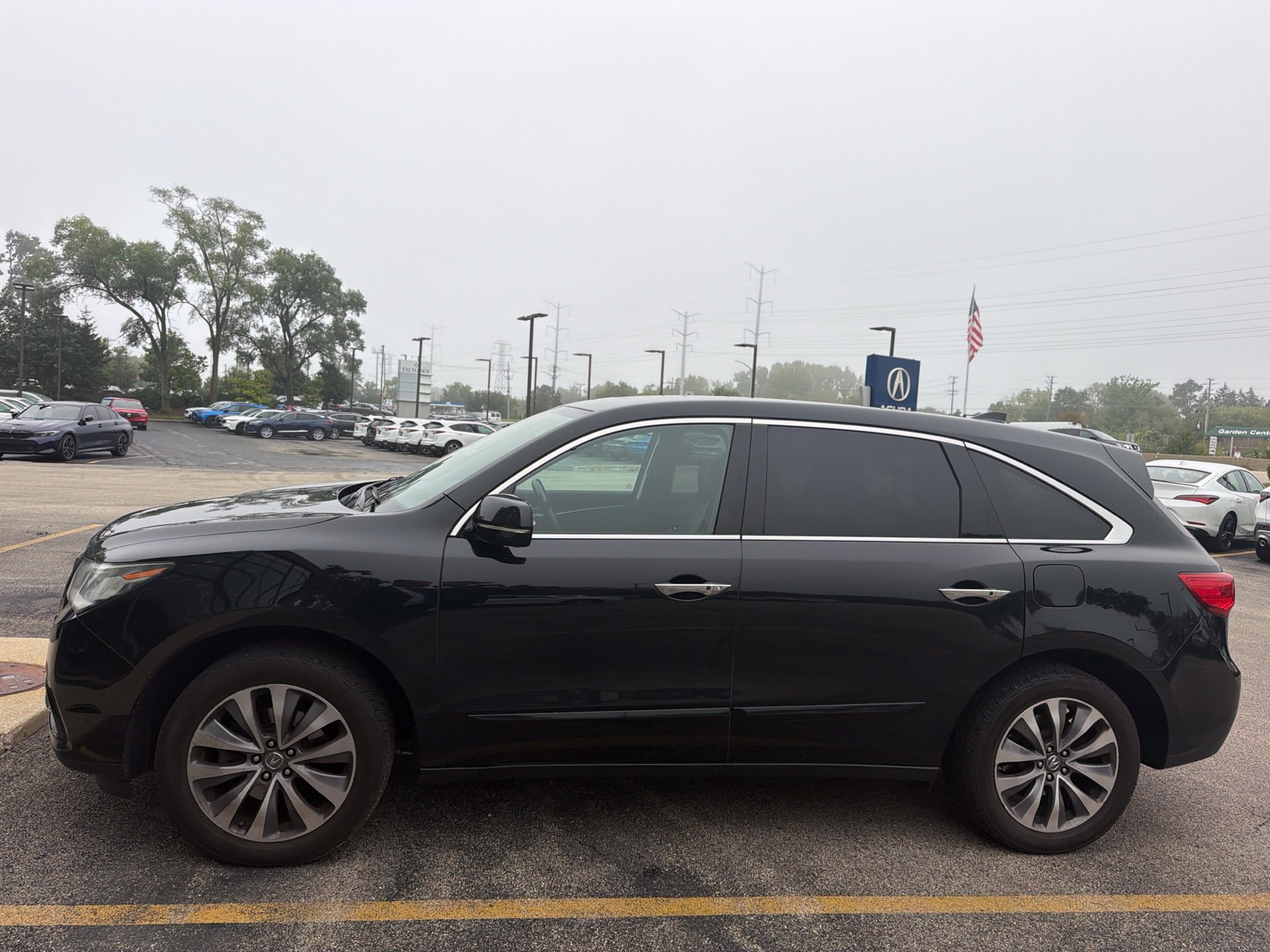 Used 2014 Acura MDX w/ Technology Package AWD/4WD image 2