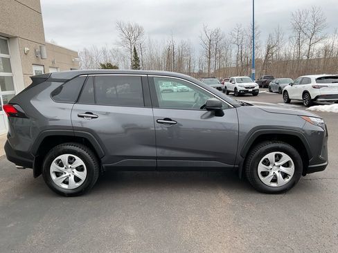 Used 2023 Toyota RAV4 LE FWD image 4