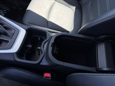 Certified 2023 Toyota RAV4 XLE Premium AWD/4WD image 28