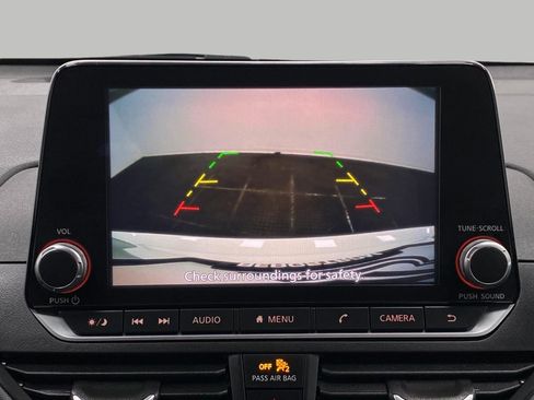 Used 2024 Nissan Altima 2.5 SR image 22