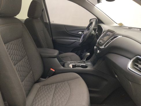 Used 2020 Chevrolet Equinox LT FWD image 21