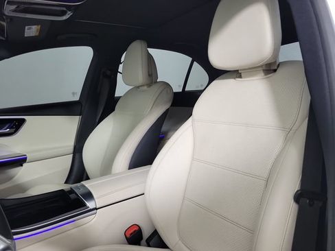 Used 2022 Mercedes-Benz C 300 Sedan w/ Exclusive Trim Package image 20