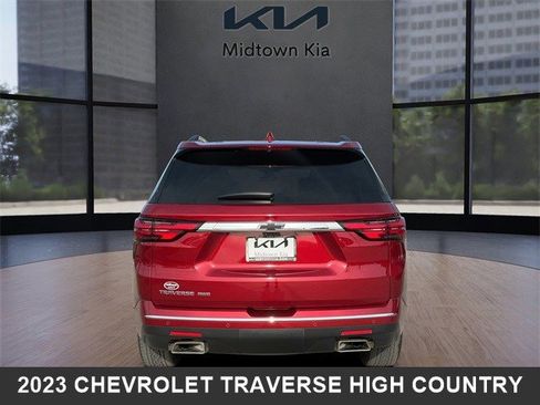 Used 2023 Chevrolet Traverse High Country image 4