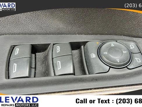 Used 2020 GMC Sierra 1500 SLE w/ SLE Value Package image 13