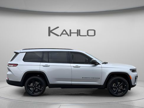 New 2026 Jeep Grand Cherokee L Limited AWD/4WD image 5