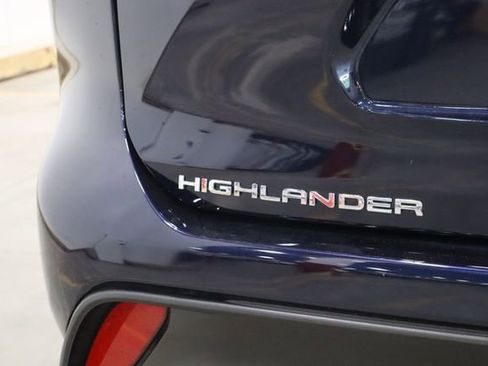 Used 2023 Toyota Highlander XSE image 44