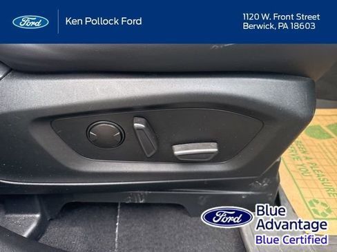 Certified 2022 Ford Explorer XLT w/ Equipment Group 202A image 31