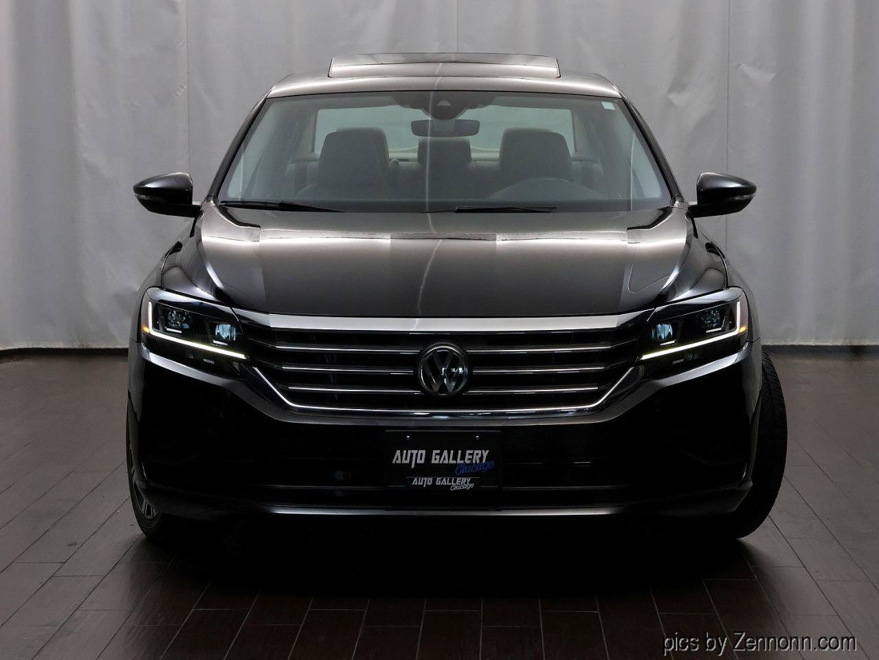 Used 2020 Volkswagen Passat 2.0T SEL FWD image 5