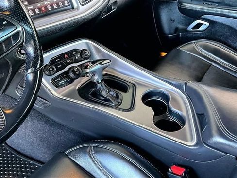 Used 2020 Dodge Challenger R/T RWD image 15