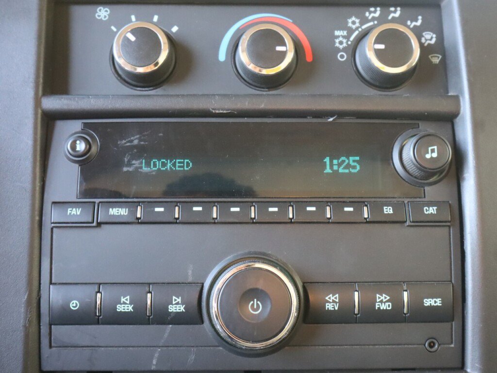 Used 2021 Chevrolet Express 3500 RWD image 16