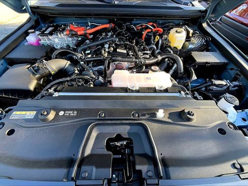 New 2025 Toyota Land Cruiser image 16