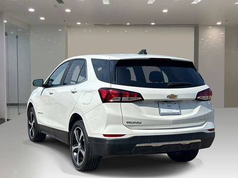 Used 2024 Chevrolet Equinox LT AWD/4WD image 3