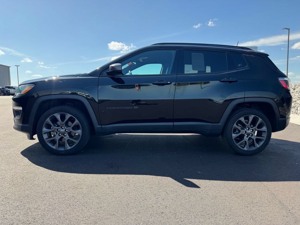 Used 2021 Jeep Compass Latitude AWD/4WD image 8