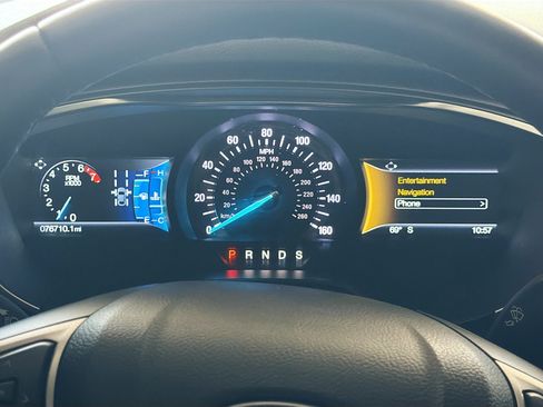Used 2019 Ford Fusion Titanium AWD/4WD image 16