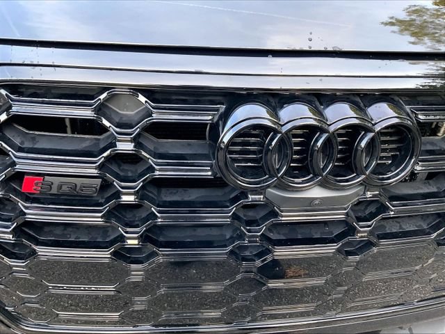 Used 2024 Audi SQ5 Prestige AWD/4WD image 5