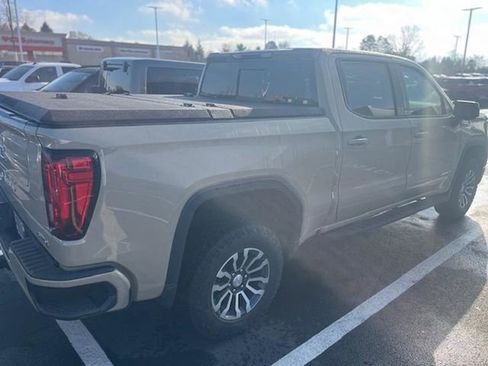 Used 2022 GMC Sierra 1500 AT4 w/ AT4 Preferred Package image 7