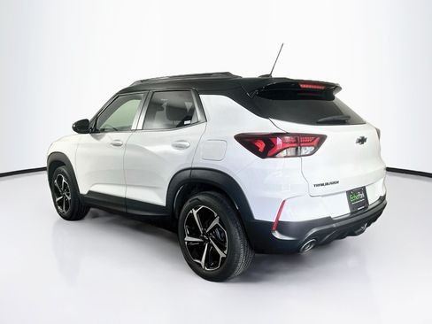 Used 2023 Chevrolet TrailBlazer RS FWD image 5