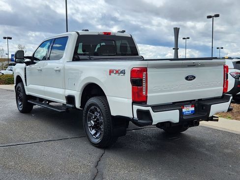 Used 2024 Ford F250 Lariat w/ Sport Appearance Package AWD/4WD image 3