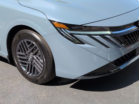 New 2026 Nissan Sentra SV w/ SV Convenience Package FWD image 9