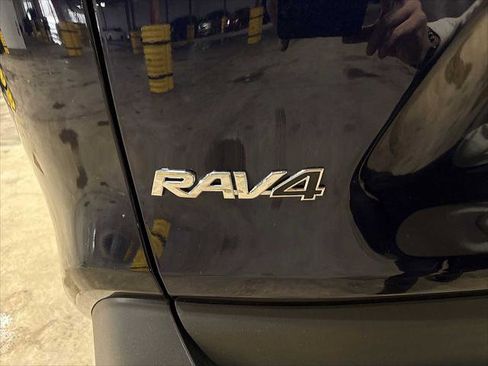 Certified 2025 Toyota RAV4 XLE image 25