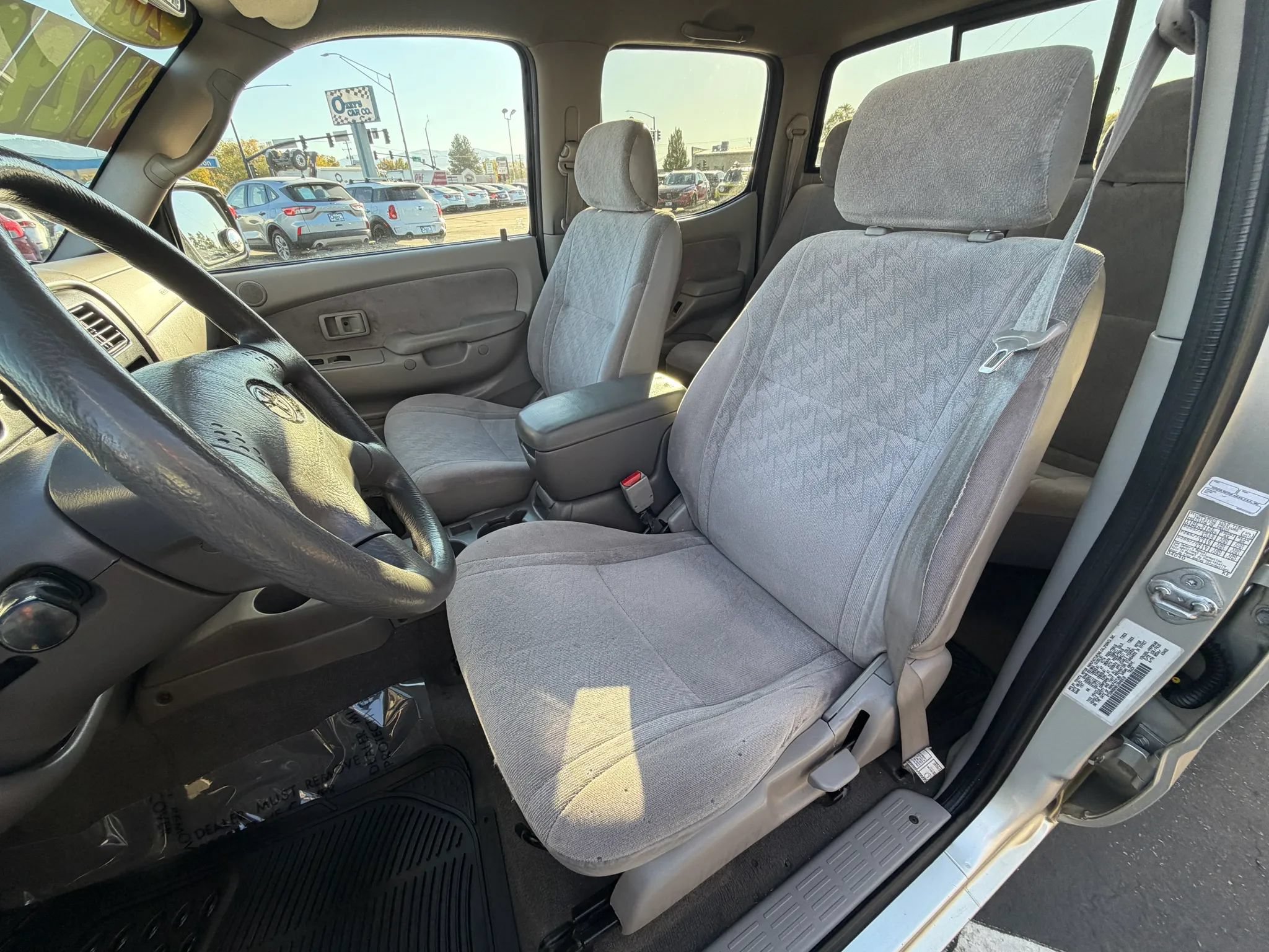Used 2001 Toyota Tacoma PreRunner RWD image 10