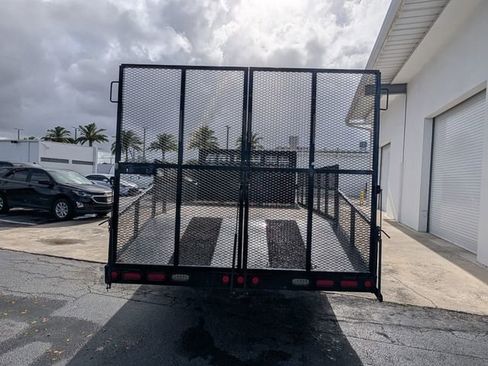 Used 2020 RAM 4500 Tradesman w/ Chrome Appearance Group image 14