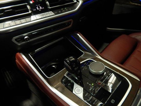 Used 2022 BMW X6 xDrive40i image 32