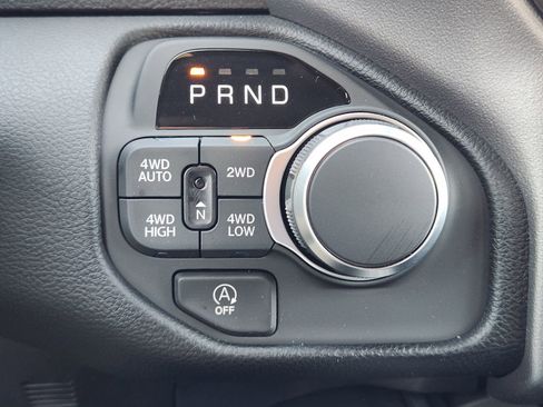 New 2026 RAM 1500 Lone Star AWD/4WD image 18