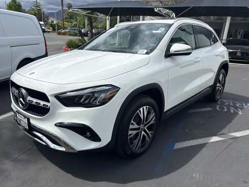 Used 2026 Mercedes-Benz GLA 250 image 4